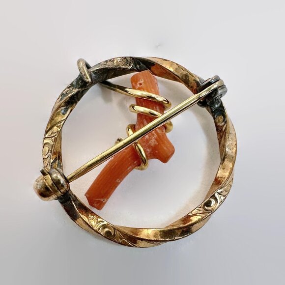 Vintage Red Coral Filigree Brooch 14K Yellow Gold Victorian Brooch, Coral, Gold, 1900s, Vintage, Antique, Pin
